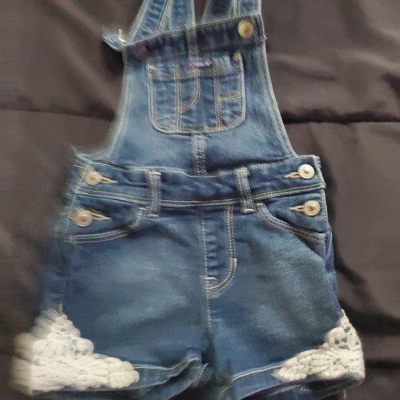 3t overalls girl